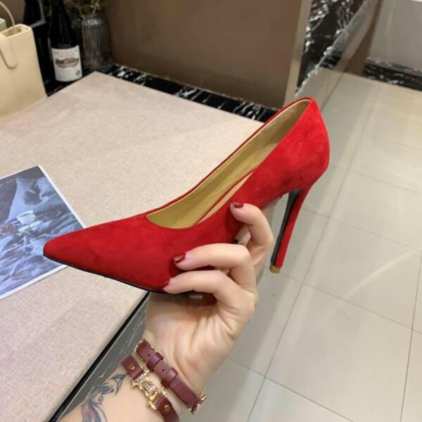 genuine leather silk women shoes super high heels pointed toe pumps summer sell wedding party ladies pumps, Black
genuine leather silk women shoes super high heels pointed toe pumps summer sell wedding party ladies pumps, Black
