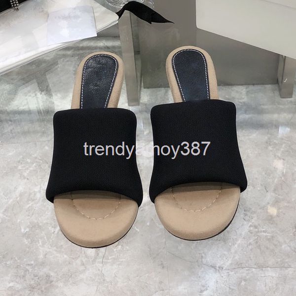 slippers middle heel slippers women's shoes summer fashion modern thin comfortable temperament, Black
slippers middle heel slippers women's shoes summer fashion modern thin comfortable temperament, Black