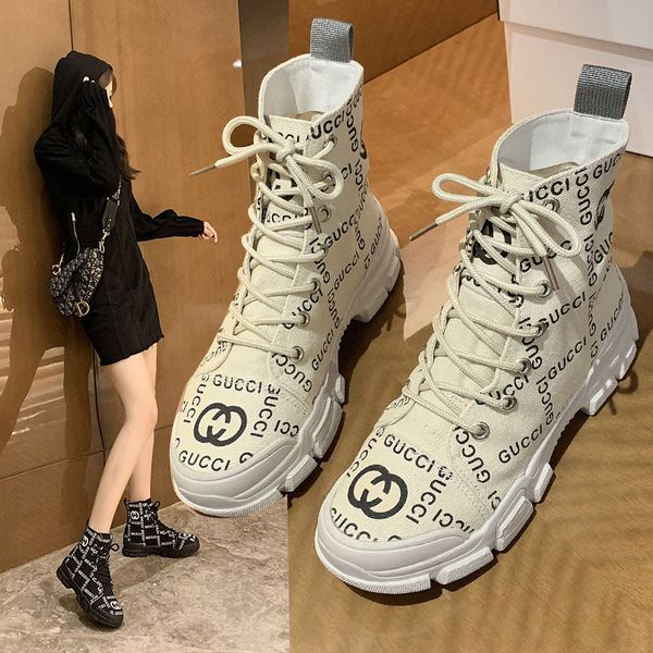 дизайнер martens boots женская обувь британский стиль 2020 новый однослойный boots мотоциклов осень толстым дном спецодежда high top can, Black
дизайнер martens boots женская обувь британский стиль 2020 новый однослойный boots мотоциклов осень толстым дном спецодежда high top can, Black