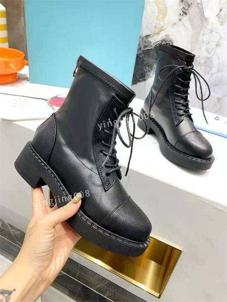 luxurys designers shoes winter boot soles birgitta booty womens red bottom ankle boots with zip elegant lady booties dress party ly211122, Black
luxurys designers shoes winter boot soles birgitta booty womens red bottom ankle boots with zip elegant lady booties dress party ly211122, Black