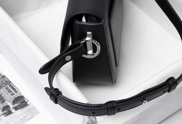 leather shoulder 2021 bag ladies small fashion new bag messenger pu arrivals 20-15-6.5 unxxs, Red;black
leather shoulder 2021 bag ladies small fashion new bag messenger pu arrivals 20-15-6.5 unxxs, Red;black