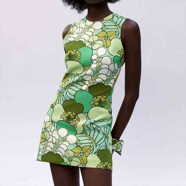 summer hand-painted print dress women mini knitting hollow out casual beach fashion sleeveless dresses, Black;gray
summer hand-painted print dress women mini knitting hollow out casual beach fashion sleeveless dresses, Black;gray
