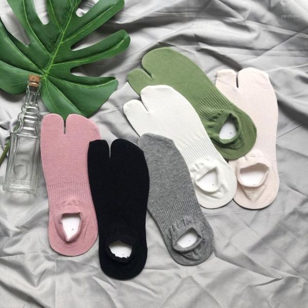 summer combed cotton couple tabi socks solid comfortable breathable two toe socks women men non-slip invisible low cut boat sock1, Black;white
summer combed cotton couple tabi socks solid comfortable breathable two toe socks women men non-slip invisible low cut boat sock1, Black;white