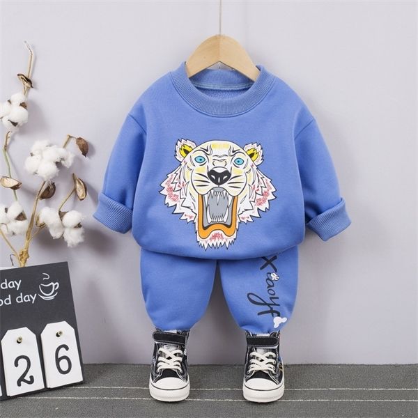 2020 winter for toddler baby boy tracksuit warm o-neck sport velvet kids clothes tiger pattern 3 colors c1016, White
2020 winter for toddler baby boy tracksuit warm o-neck sport velvet kids clothes tiger pattern 3 colors c1016, White