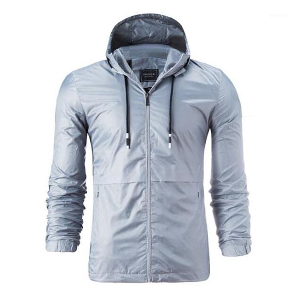 2020 new spring mens fashion outerwear windbreaker men' s thin bomber jackets hooded casual male simple sportswear zipper jacket1, Black;brown
2020 new spring mens fashion outerwear windbreaker men' s thin bomber jackets hooded casual male simple sportswear zipper jacket1, Black;brown