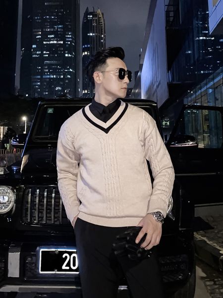 daio ethan design men's solid v-neck sweater casual knitting british versatile bottoming shirt
daio ethan design men's solid v-neck sweater casual knitting british versatile bottoming shirt