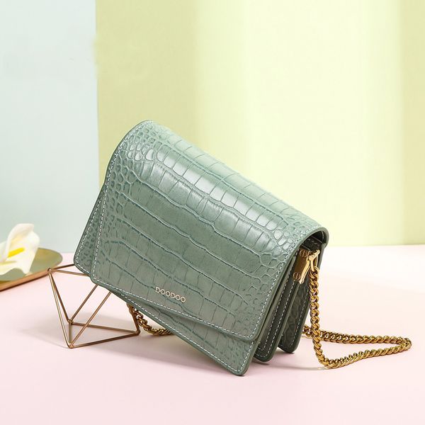 crocodile pattern small square bag ladies luxury fashion chain diagonal shoulder bag europe and america organ bag wholesale9300
crocodile pattern small square bag ladies luxury fashion chain diagonal shoulder bag europe and america organ bag wholesale9300