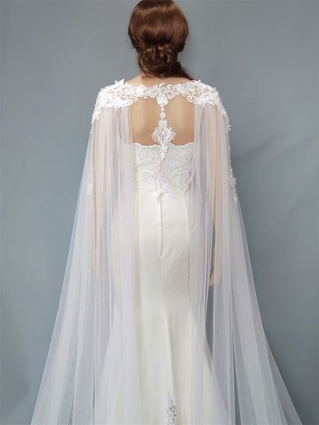 2020 fashion luxury wedding cape veil sewed delicate beaded lace shoulders shawl, White
2020 fashion luxury wedding cape veil sewed delicate beaded lace shoulders shawl, White