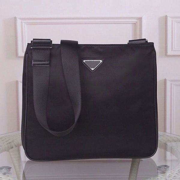 2021 new high qulity bags classic womens handbags ladies composite tote pu leather clutch shoulder bag female purse waterproof fabric 011
2021 new high qulity bags classic womens handbags ladies composite tote pu leather clutch shoulder bag female purse waterproof fabric 011