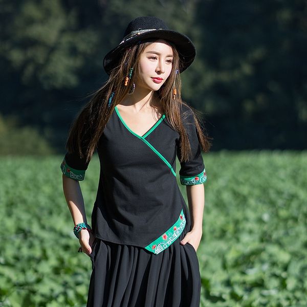 indulge in c6744 national style embroidered t-shirt women 2020 spring v-neck nationalityembroidery nationalityirregular swing cotto, White
indulge in c6744 national style embroidered t-shirt women 2020 spring v-neck nationalityembroidery nationalityirregular swing cotto, White