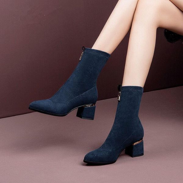 large 41 short boots women 2021 autumn / winter thick heel pointed toe elastic plush medium high women's, Black
large 41 short boots women 2021 autumn / winter thick heel pointed toe elastic plush medium high women's, Black