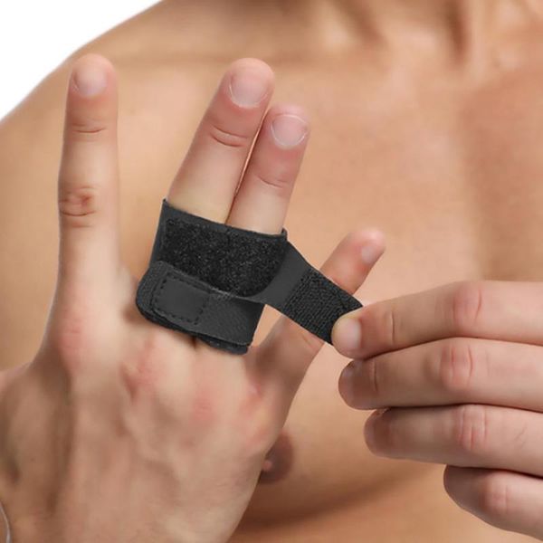 elbow & knee pads finger splint wrap breathable washable anti-slip professional fingers guard bandage protective cover for outdoor sports 20, Black;gray
elbow & knee pads finger splint wrap breathable washable anti-slip professional fingers guard bandage protective cover for outdoor sports 20, Black;gray