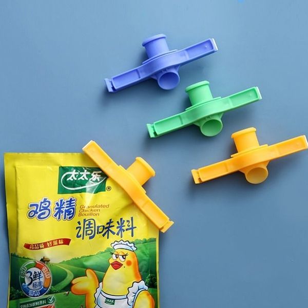 portable sealer clamp food snack storage bag clips seal sealing bag clip kitchen tool home food close clip seal
portable sealer clamp food snack storage bag clips seal sealing bag clip kitchen tool home food close clip seal