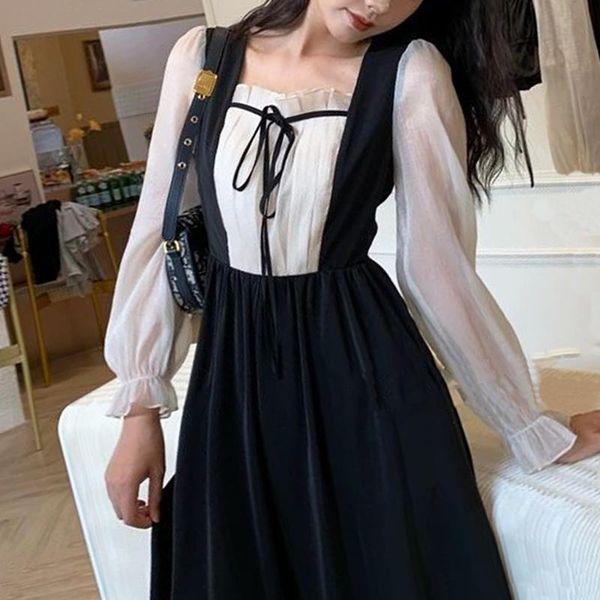 vintage french women elegant dress square collar long sleeve fairy dress lace-up chic party one piece korean 2021 autumn, Black;gray
vintage french women elegant dress square collar long sleeve fairy dress lace-up chic party one piece korean 2021 autumn, Black;gray
