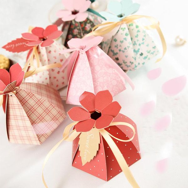 gift wrap box small paper bag candy wedding guest cookie box/ thank you birthday souvenirs decoration
gift wrap box small paper bag candy wedding guest cookie box/ thank you birthday souvenirs decoration