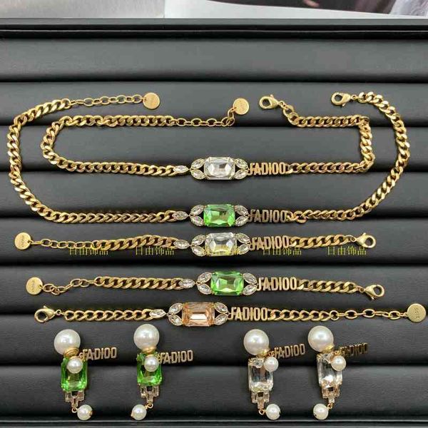 2022 latest factory wholesale necklace new letter inlaid square color diamond fashion neck chain bracelet earrings feminine jewelry, Silver
2022 latest factory wholesale necklace new letter inlaid square color diamond fashion neck chain bracelet earrings feminine jewelry, Silver