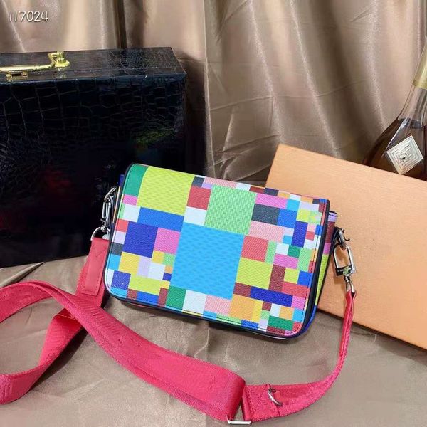 2021 shoulder bag can be designed with diagonal back pattern