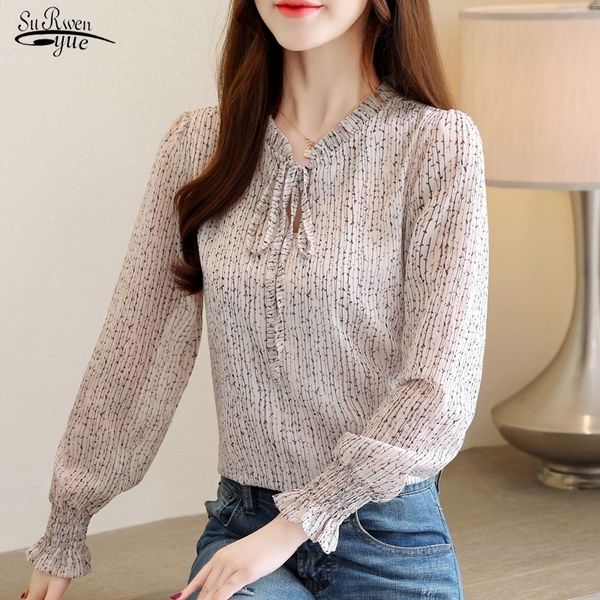 blusas mujer de moda new long sleeve chiffon blouse women plus size ladies fashion v-neck print women shirt 8218 50 y200828, White
blusas mujer de moda new long sleeve chiffon blouse women plus size ladies fashion v-neck print women shirt 8218 50 y200828, White