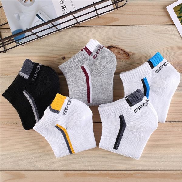 spring and summer new men's boat invisible boat sockssocks and socksmen's socks polyester cotton short tube spots letter flat spor, Black
spring and summer new men's boat invisible boat sockssocks and socksmen's socks polyester cotton short tube spots letter flat spor, Black