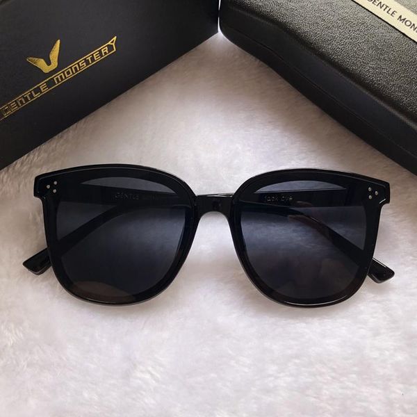 2021 korean brand designer women retro gm sunglasses fashion lady cat eye elegant sunglasses men vintage sun glasses jack bye, White;black
2021 korean brand designer women retro gm sunglasses fashion lady cat eye elegant sunglasses men vintage sun glasses jack bye, White;black
