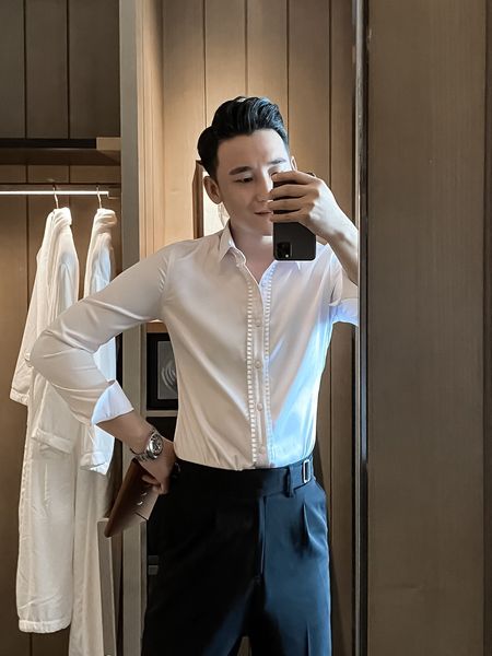 daio ethan korean fashion trend british slim men's long sleeve tassel embroidery placket shirt
daio ethan korean fashion trend british slim men's long sleeve tassel embroidery placket shirt