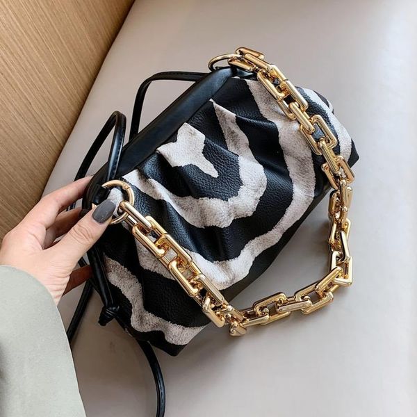 zebra pattern thick chain pu leather crossbody bags for women 2020 trend shoulder bag women's trending handbags clutch
zebra pattern thick chain pu leather crossbody bags for women 2020 trend shoulder bag women's trending handbags clutch