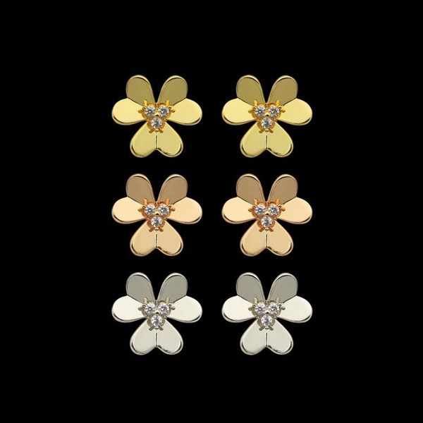 jewelry wholesale clover earrings ear clap asian gold version of women's clover with ear clap, Silver
jewelry wholesale clover earrings ear clap asian gold version of women's clover with ear clap, Silver