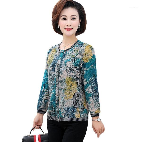 middle-aged and elderly women's coats short thin jacket 2020 spring new size floral casual jackets elegant home service female1, Black;brown
middle-aged and elderly women's coats short thin jacket 2020 spring new size floral casual jackets elegant home service female1, Black;brown