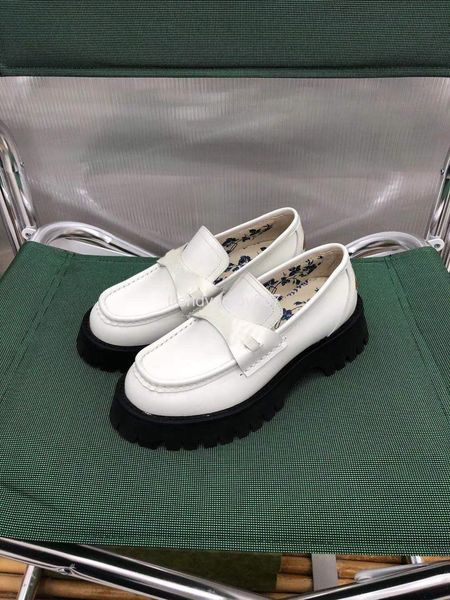dress shoes women's single shoes style spring small leather soft increased thick soled muffin soles, Black
dress shoes women's single shoes style spring small leather soft increased thick soled muffin soles, Black