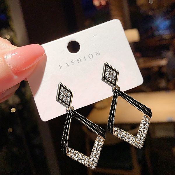 french style design retro simple temperament fashion earrings 925 silver needle exquisite geometric diamond rhinestone earrings women, Golden
french style design retro simple temperament fashion earrings 925 silver needle exquisite geometric diamond rhinestone earrings women, Golden
