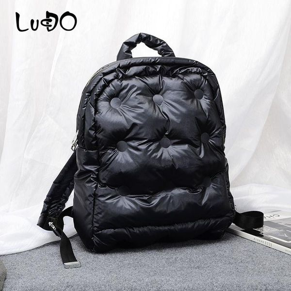 2020 winter women jacket space pad cotton feather down bag fashion space cotton air backpack ladies casual large capacity sac
2020 winter women jacket space pad cotton feather down bag fashion space cotton air backpack ladies casual large capacity sac