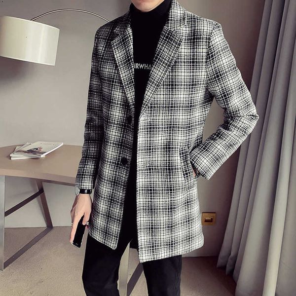 autumn and winter 2020 new trend woollen coat korean slim medium length qianniao men's windbreaker, Tan;black
autumn and winter 2020 new trend woollen coat korean slim medium length qianniao men's windbreaker, Tan;black
