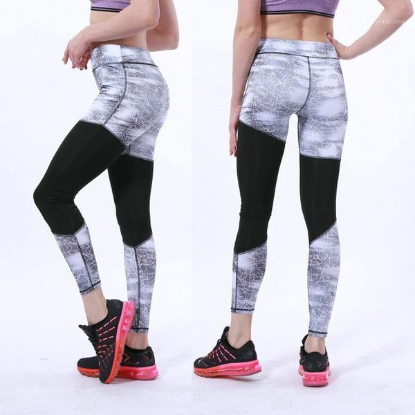 yoga outfits women's pants digital printed screen stitching sports trousers leggings sport fitness gym clothing high elastic breathable, White;red
yoga outfits women's pants digital printed screen stitching sports trousers leggings sport fitness gym clothing high elastic breathable, White;red