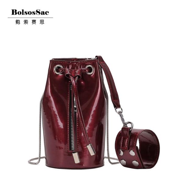 bolsossac 2020 summer women messenger bags fashion small bucket rivet crossbody bag designer girls shoulder bag chains handbag
bolsossac 2020 summer women messenger bags fashion small bucket rivet crossbody bag designer girls shoulder bag chains handbag