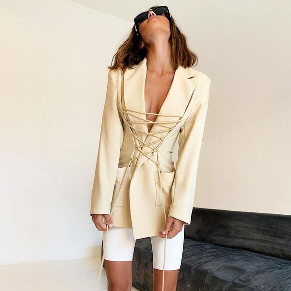 2021 european american style women's 2021 autumn and winter new fashion temperament long-sleeved lace-up thin suit, White;black
2021 european american style women's 2021 autumn and winter new fashion temperament long-sleeved lace-up thin suit, White;black