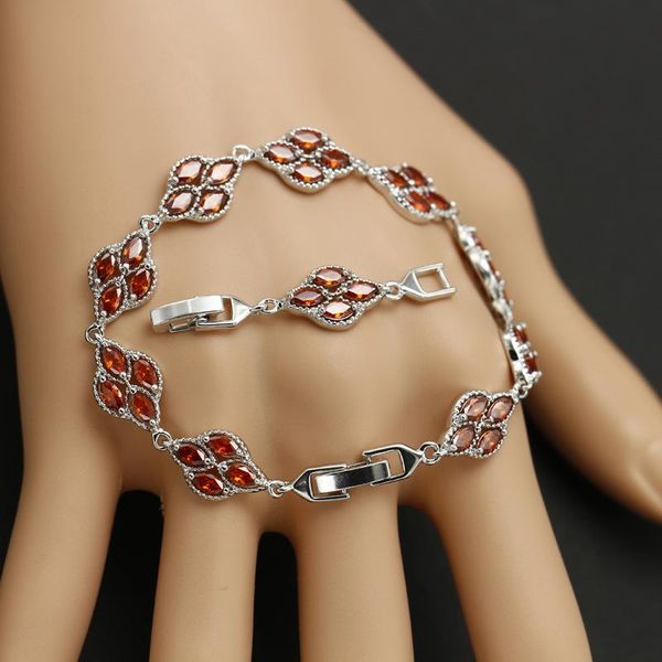 factory direct sales 2020 new bracelet prismatic quadrilateral zircons european and american women's explosive, Black
factory direct sales 2020 new bracelet prismatic quadrilateral zircons european and american women's explosive, Black