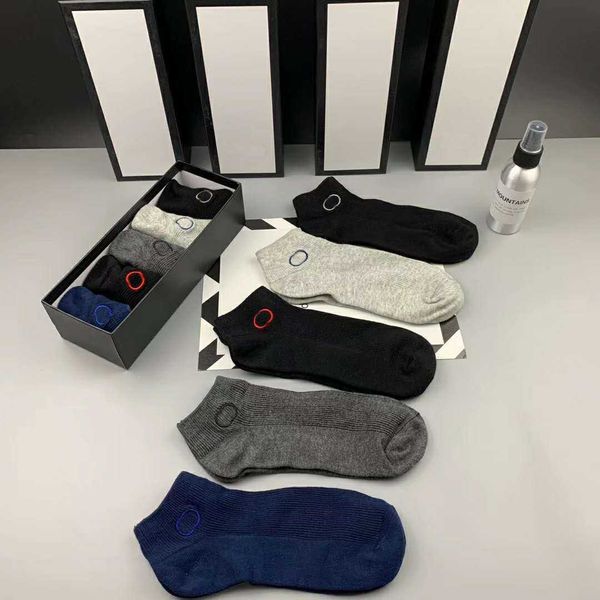 casual men women socks 20fw new fashion mens socks men women socks with letter clothing 5 colors in one box, Black
casual men women socks 20fw new fashion mens socks men women socks with letter clothing 5 colors in one box, Black