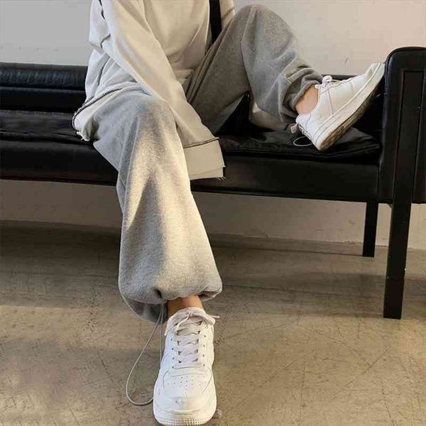 women pants gray sports pants female loose autumn and winter high waist straight casual sweatpants pantalones de mujer, Black;white
women pants gray sports pants female loose autumn and winter high waist straight casual sweatpants pantalones de mujer, Black;white