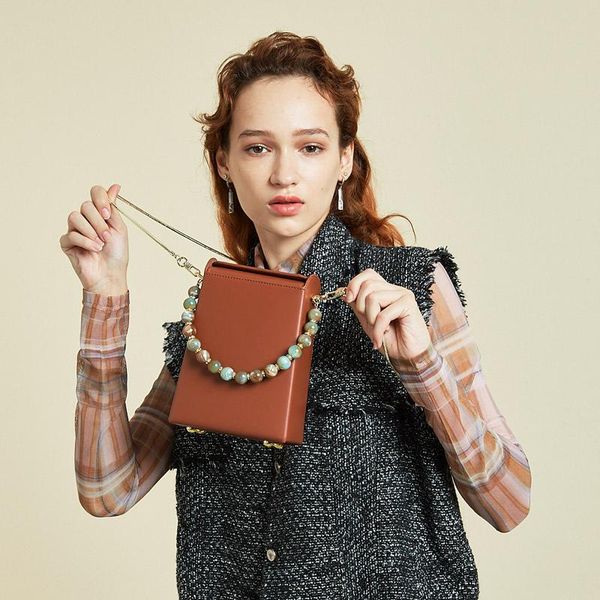 bag female 2021 new port style crossbody texture mini small square bag mobile phone box 
bag female 2021 new port style crossbody texture mini small square bag mobile phone box