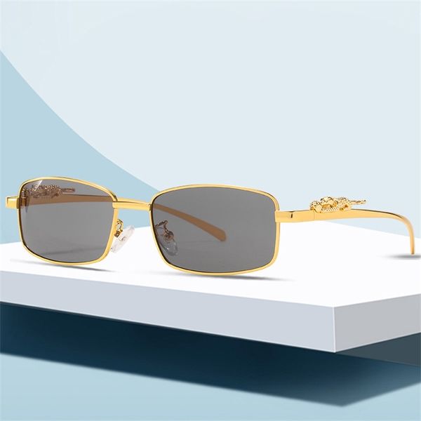 70% off factory online sale new stereo leopard head men's and women's small square full frame glasses trend sunglasses, White;black
70% off factory online sale new stereo leopard head men's and women's small square full frame glasses trend sunglasses, White;black