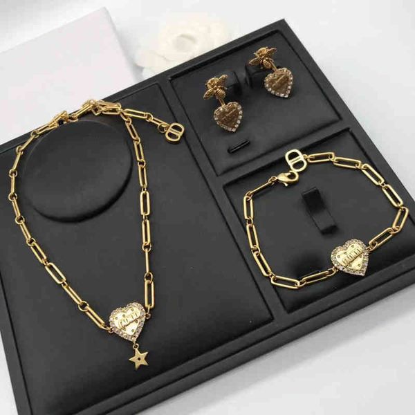 classic alphabet necklace nvbranded heart-shaped love crystal bracelet red earrings, Golden
classic alphabet necklace nvbranded heart-shaped love crystal bracelet red earrings, Golden
