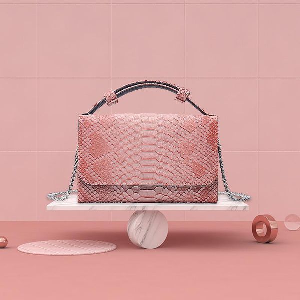 2020 new fashion trend chain bag cowhide ladies clutch all-match handbag shoulder bag messenger
2020 new fashion trend chain bag cowhide ladies clutch all-match handbag shoulder bag messenger