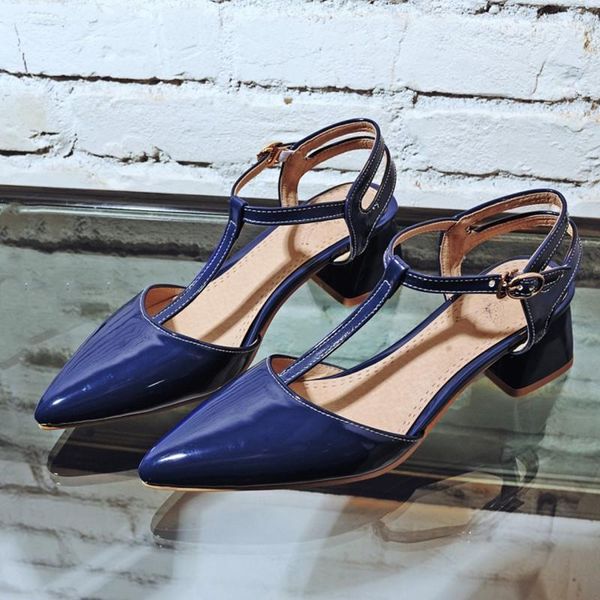shoes woman 2020 pointed toe ladies sandal high heels slingback sandles block heel summer shoes blue size 32 33 44 45 46 47 481, Black
shoes woman 2020 pointed toe ladies sandal high heels slingback sandles block heel summer shoes blue size 32 33 44 45 46 47 481, Black