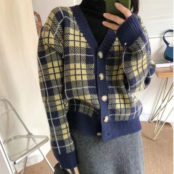 2021 new vintage women's knitted sweater plaid shirts single-v cleavage breasted sleeve knitting cardigans winter pa0x, White;black
2021 new vintage women's knitted sweater plaid shirts single-v cleavage breasted sleeve knitting cardigans winter pa0x, White;black
