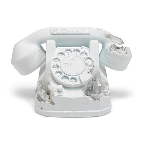 home furnishings trendy 24cm hand carved crystal corrosion telephone future relic eroded art drops collection sculpture plaster
home furnishings trendy 24cm hand carved crystal corrosion telephone future relic eroded art drops collection sculpture plaster