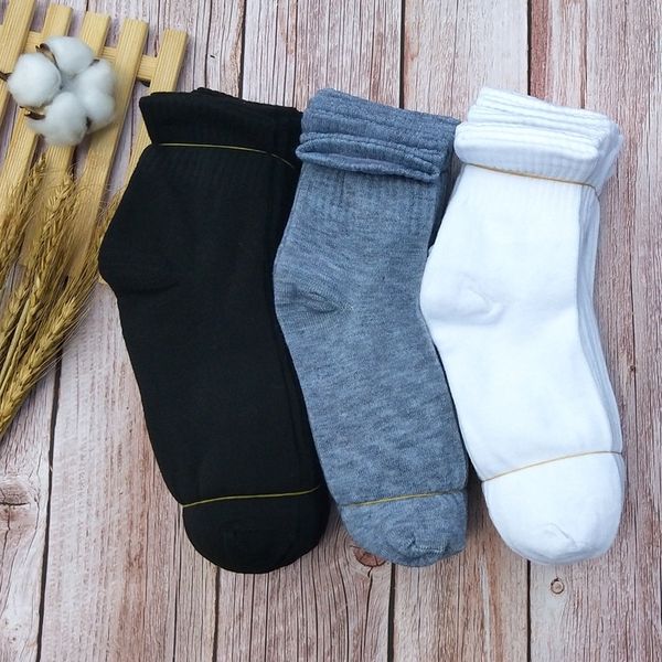 men's medium tube cotton foot bath sports socks solid color foot bath polyester cotton socks tvg4u, Black
men's medium tube cotton foot bath sports socks solid color foot bath polyester cotton socks tvg4u, Black