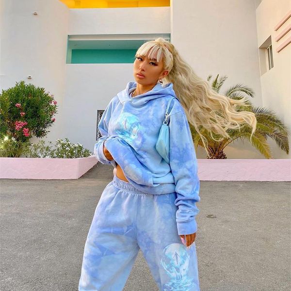 women's tracksuits 2021 casual women suits outfits tie dye print two piece set fashion long sleeve hooded and pants tracksuit winter, Gray
women's tracksuits 2021 casual women suits outfits tie dye print two piece set fashion long sleeve hooded and pants tracksuit winter, Gray