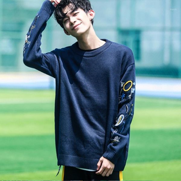 knitted sweater streetwear for men 5xl hip hop sweaters mens vintage embroidery loose winter knitting sweater pullovers o-neck1, White;black
knitted sweater streetwear for men 5xl hip hop sweaters mens vintage embroidery loose winter knitting sweater pullovers o-neck1, White;black