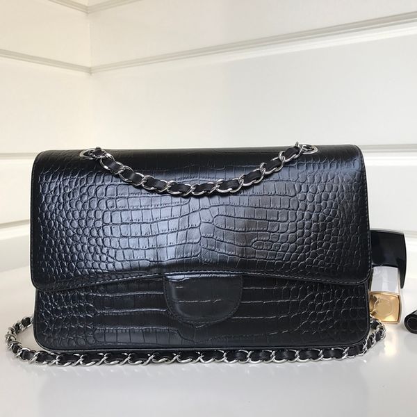 a very special raspberry cowhide voltage crocodile stripes 133212 women bags pure copper chain assembly full genuine leather
a very special raspberry cowhide voltage crocodile stripes 133212 women bags pure copper chain assembly full genuine leather