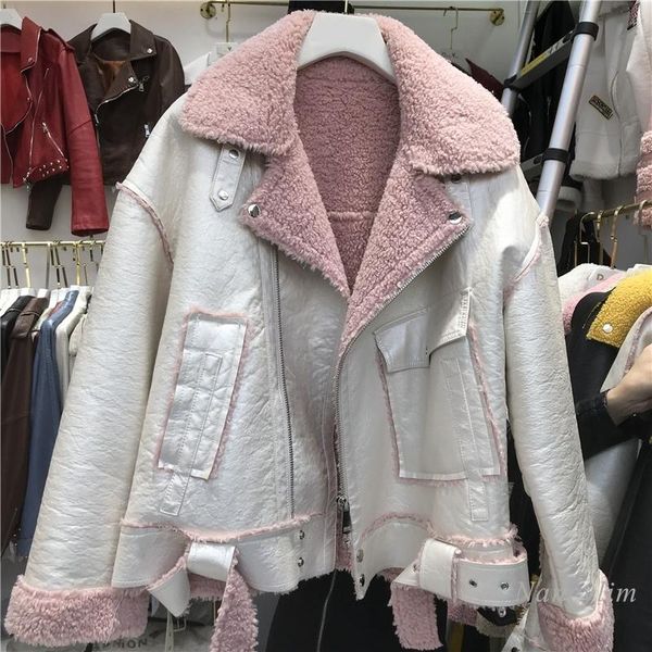 pink lamb fur patch pu leather jacket for women 2020 winter fashion motorcycle street handsome coat new arrival 2020 female, Black
pink lamb fur patch pu leather jacket for women 2020 winter fashion motorcycle street handsome coat new arrival 2020 female, Black